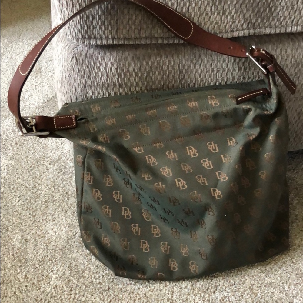 SOLD Dooney and Bourke Small Green Sac